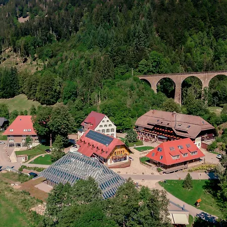 Hotel Hofgut Sternen-3